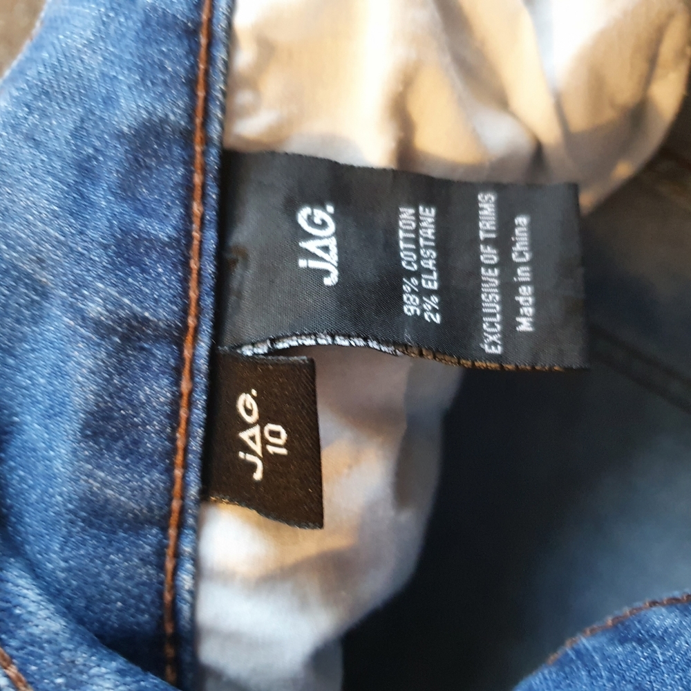 Jag denim shorts size 10 - Picture 5 of 5